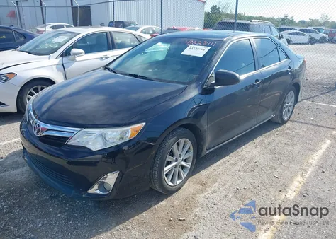 2014 Toyota Camry L/Se/Le/Xle z USA, uszkodzony, nr VIN 4T4BF1FK0ER422406
